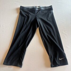 Nike Pro Combat‎ Dri-Fit Women’s Compression Capris Black Size Large 3/4 Pants